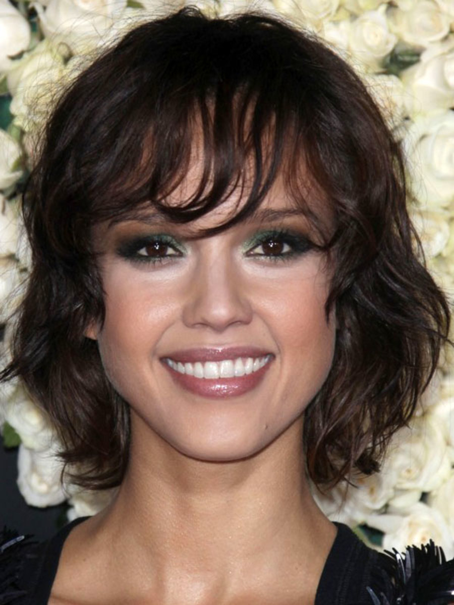 The Best (and Worst) Bangs for Oval Faces - Beautyeditor