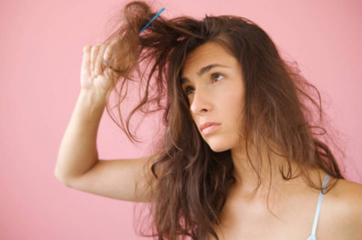 8 Reasons To Add A Clarifying Shampoo To Your Hair Routine