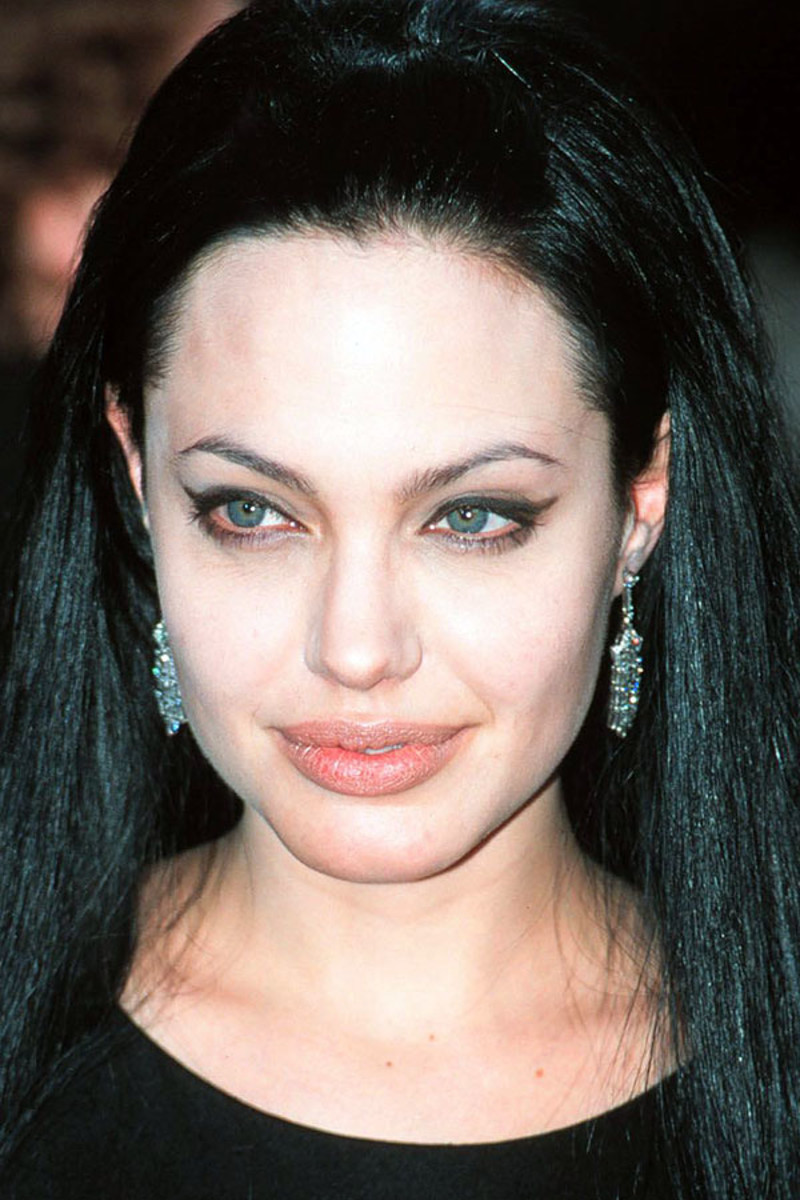 Angelina Jolie, Before and After  Beautyeditor